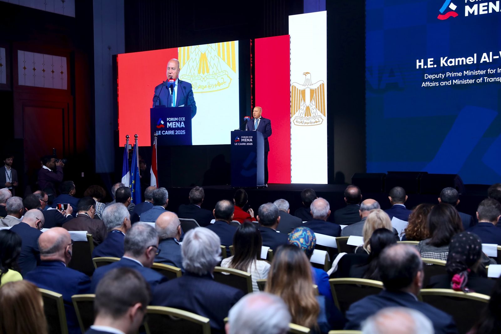 مشاركة وزير الصناعة والنقل في المنتدى الفرنسي الاقتصادي الإقليمي0