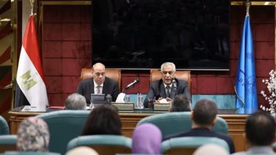 جمبلاط يطلق خطة شاملة للتطوير.. تعظيم الاستفادة من الإمكانات وربط الحوافز بالإنتاجية 