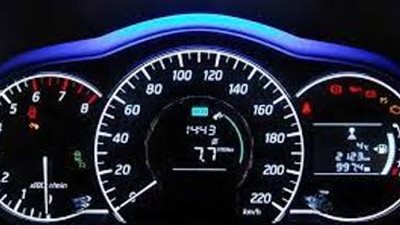 انتبه 8 عادات يومية ترفع استهلاك البنزين.. كيف تقلل مصروف الوقود في سيارتك؟