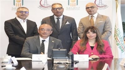 البنك الأهلي يوقع بروتوكول تعاون مع مستشفيات جامعة عين شمس