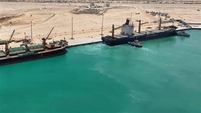 ميناء السخنة يعزز مكانته اللوجستية.. محطة  ترانس كارجو تستقبل سفينتين بعد بدء التشغيل التجاري