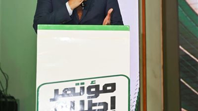 وزير الصناعة يفتتح منظومة التطوير المهني الهندسي ويطلق شهادة «المهندس الممارس المعتمد» (صور)