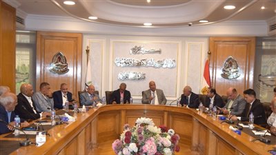 غرفة القاهرة تستعد لإطلاق «أهلًا مدارس».. تفاصيل المعرض قبل العام الدراسي