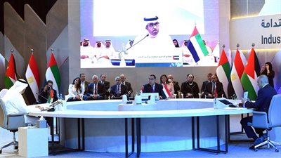 وزير الصناعة الإماراتي: 10 مليارات دولار للاستثمار في مشروعات الشراكة مع مصر والأردن