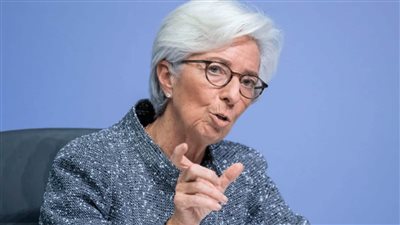 لاجارد تدافع عن خطة البنك المركزي الأوروبي لمواجهة القلق في سوق السندات