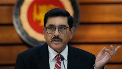 محافظ البنك المركزي في سريلانكا يؤكد استمراره في منصبه