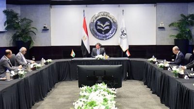 رئيس هيئة الاستثمار يبحث مع اتحاد الغرف الهندي سبل تعزيز التعاون الاستثماري