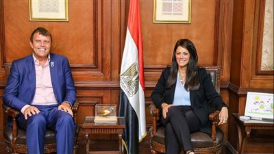 المشاط تستعرض جهود التحول إلى الاقتصاد الأخضر وإطلاق برنامج «نُوَفِّى» لتمويل المشروعات الخضراء