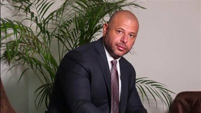 رئيس البورصة: تطوير منصة لتداول شهادات الكربون تستهدف تحقيق عوائد اقتصادية