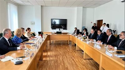 وزير الاتصالات: إتاحة الخدمات الرقمية للمواطنين على رأس أولويات