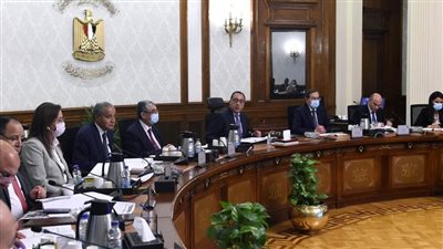 رئيس الوزراء يتابع موقف تنفيذ التكليفات الرئاسية بشأن الحزمة العاجلة للإصلاح الاقتصادي