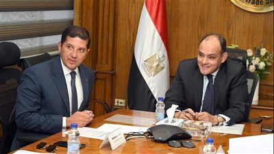 وزيرة الصناعة: تفعيل منظومة اللامركزية لتيسير الإجراءات ورفع الاعباء عن كاهل مجتمع الأعمال