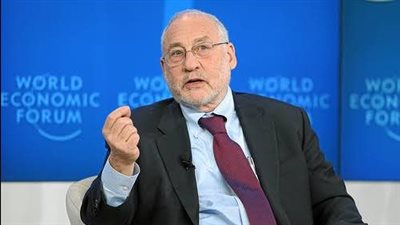 اقتصادي حائز على نوبل يرصد 3 أسباب تؤكد أن استمرار زيادة الفائدة يؤدي إلى تفاقم التضخم