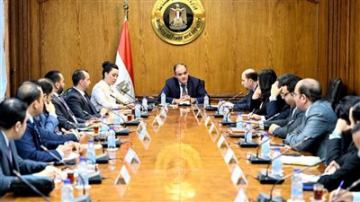 وزير التجارة: نستهدف صياغة استراتيجية جديدة للصناعة الوطنية ومراجعة التشريعات