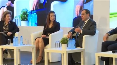 الملا: توفير التمويل من بنكي الاستثمار والأوروبي للتنمية ضرورة لتأمين امدادات الطاقة لأوروبا