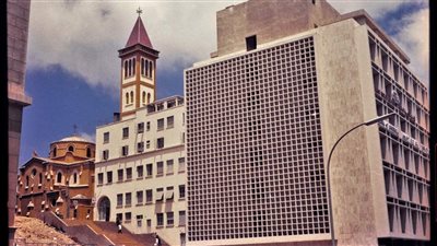 «أوف أمريكا»: الاقتصاد الأمريكي ينمو بهدوء.. ورفع الفائدة ضرورة