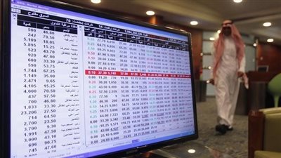 إغلاق الأسهم الخليجية على أدنى مستوياتها خلال عام
