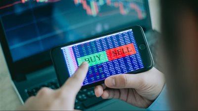 أسهم تركيا تكافح للحفاظ على مكاسبها مع تزايد التوتر السياسي