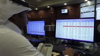 الأسهم السعودية تربح مع ارتفاع أسعار النفط.. ودبي تمدد خسائرها