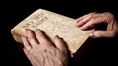 عاشوا الحكاية ثم كتبوها.. أهم كتب السير الذاتية لرواد الأعمال