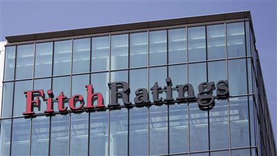 فيتش تتوقع خفض الاحتياطي الفيدرالي الأمريكي الفائدة بمقدار 200 نقطة أساس حتى يونيو 2026