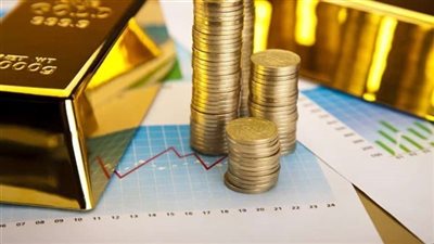 سعر الذهب العالمي الآن يتراجع بعد صعود الدولار.. بيانات الوظائف الأمريكية تضغط