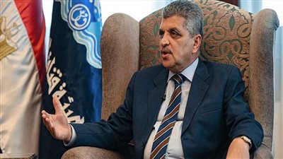 ربيع: قناة السويس توقع اتفاقيات تاريخية مع 