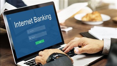 الإنترنت البنكي.. ازاي تستفيد من الخدمات الرقمية المصرفية وأنت فى أي مكان