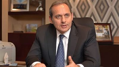 هشام عكاشة رئيسا تنفيذيا لبنك مصر خلفا لمحمد الاتربي 