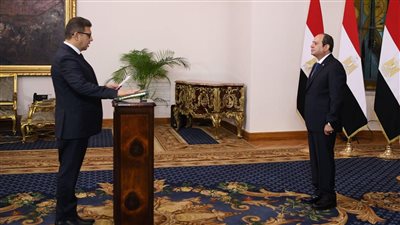 قرار جمهوري بتعيين اللواء عباس كامل مستشارا للرئيس.. وحسن رشاد رئيسا للمخابرات العامة