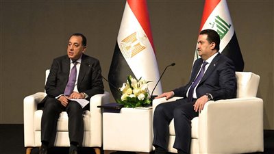 رئيسا وزراء مصر والعراق يترأسان منتدى أعمال 