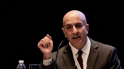 كاشكاري: التضخم الأمريكي يمتد إلى الخدمات.. وارتفاع الفائدة لن يتوقف عند النفط