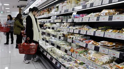 أسعار السلع الغذائية في ثالث أيام رمضان.. تراجع العدس والفول وثبات باقي السلع