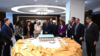 مجلس الوزراء يحتفل باختيار الدكتورة ياسمين فؤاد الأمين التنفيذي لاتفاقية الأمم المتحدة لمكافحة التصحر 