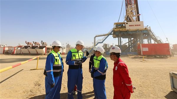 تفقد وزير البترول