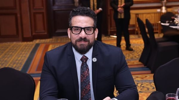 هشام العيسوي رئيس