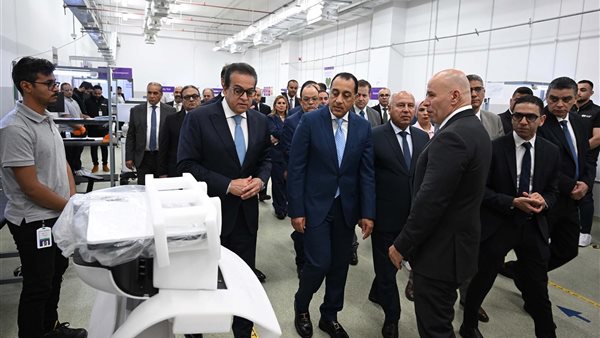 رئيس الوزراء يتفقد