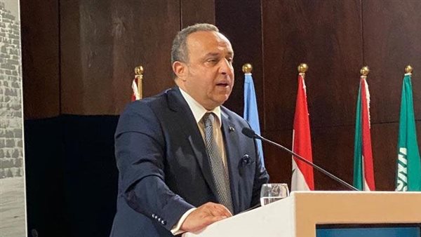 الدكتور وسام فتوح