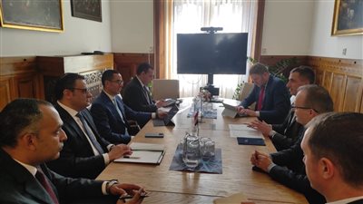 وزير الاستثمار: نسعى لخلق مناخ أكثر تنافسية لجذب الاستثمارات الأجنبية