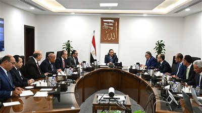 توافق بين الحكومة والتجار والصناع على مبادرة لخفض أسعار السلع بالأسواق 