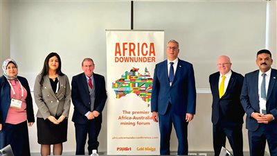 وزير البترول يعقد اجتماعات مع الشركات الأسترالية لبحث ضخ استثمارات جديدة في مجال التعدين 