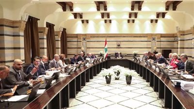 الحكومة اللبنانية توافق على الترخيص لشركة 