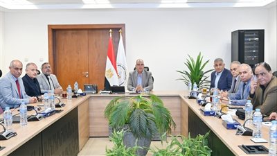 وزير الري: التزام كامل بتوفير المياه بالكميات والتوقيتات المناسبة للزراعة والصناعة