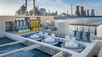 خطوة تاريخية.. مصر تبدأ تصنيع محطات لتوليد المياه من الجو