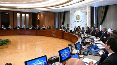اجتماع هام في مجلس الوزراء.. حل 90% من مشكلات المستثمرين السعوديين.. ووكالة دولية تزف خبر سعيد لمصر