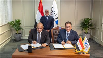 مشروع طبي متقدم بالسخنة يوفر مئات فرص العمل ويعزز توطين الصناعات الصحية