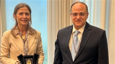 الغمراوي يلتقي المدير التنفيذي لوكالة الأدوية الإسبانية لبحث آليات التعاون التنظيمي والعلمي