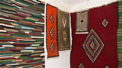 من قرية فقيرة لامبراطورية صناعة السجاد.. حكاية قرية البشندي من اللاشيء للعالمية