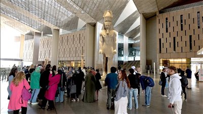 يحكي تاريخ الحضارة المصرية.. إيه اللي ممكن تشوفه داخل المتحف المصري الكبير؟