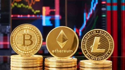 بيتكوين تهوي دون 90 ألف دولار للمرة الأولى منذ سبعة أشهر وسط موجة ضغوط عالمية